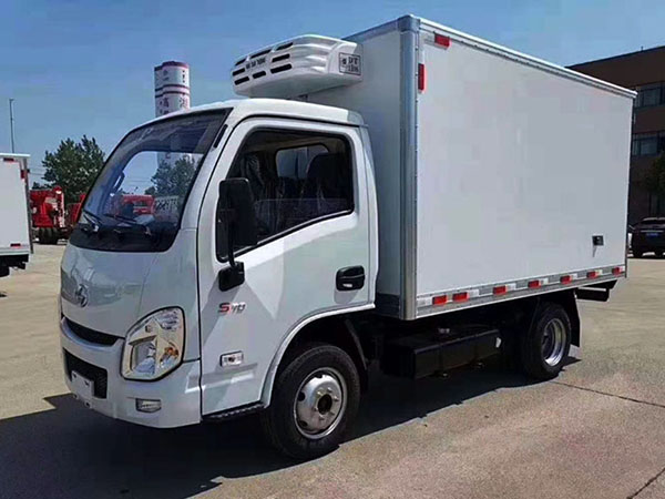跃进冷藏车