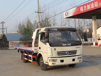 东风清障车(CLW5082TQZD5)