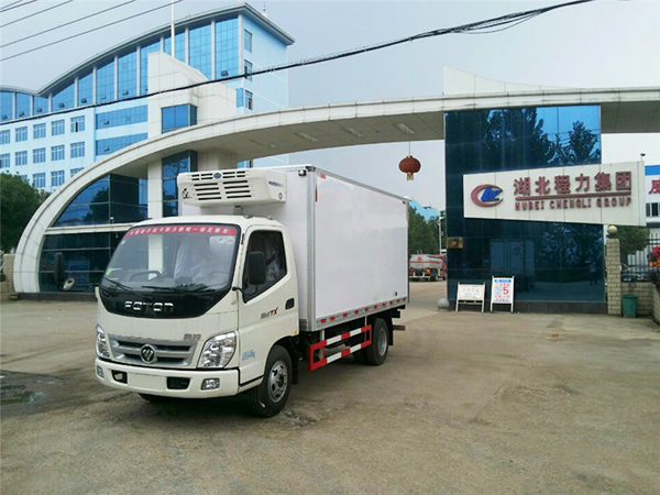 Foton Aoling 4m refrigerated truck
