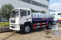 湖南王先生订购D912吨东风多利卡洒水车